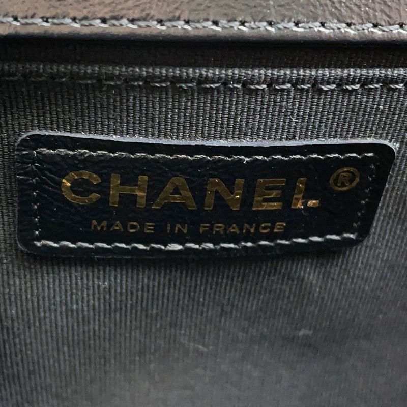 シャネル チェーンショルダーバッグ ボーイシャネル ストライプ レザー A67086 CHANEL バッグ 黒