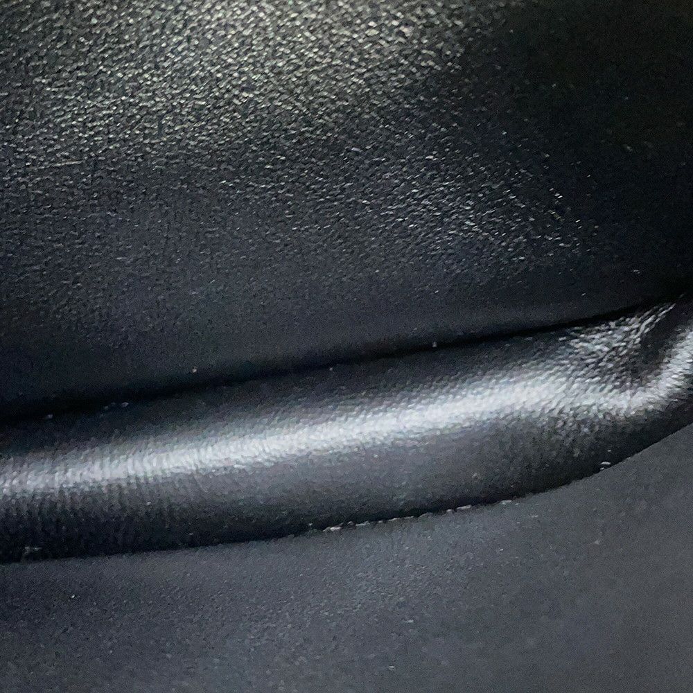 バーバリー チェーンショルダーバッグ マイクロ シールド レザー 8079856 BURBERRY 黒