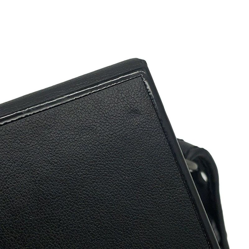 フェンディ ショルダーバッグ 縦型 ボックス レザー 7VA519 FENDI 黒