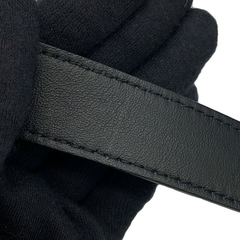 フェンディ ショルダーバッグ 縦型 ボックス レザー 7VA519 FENDI 黒