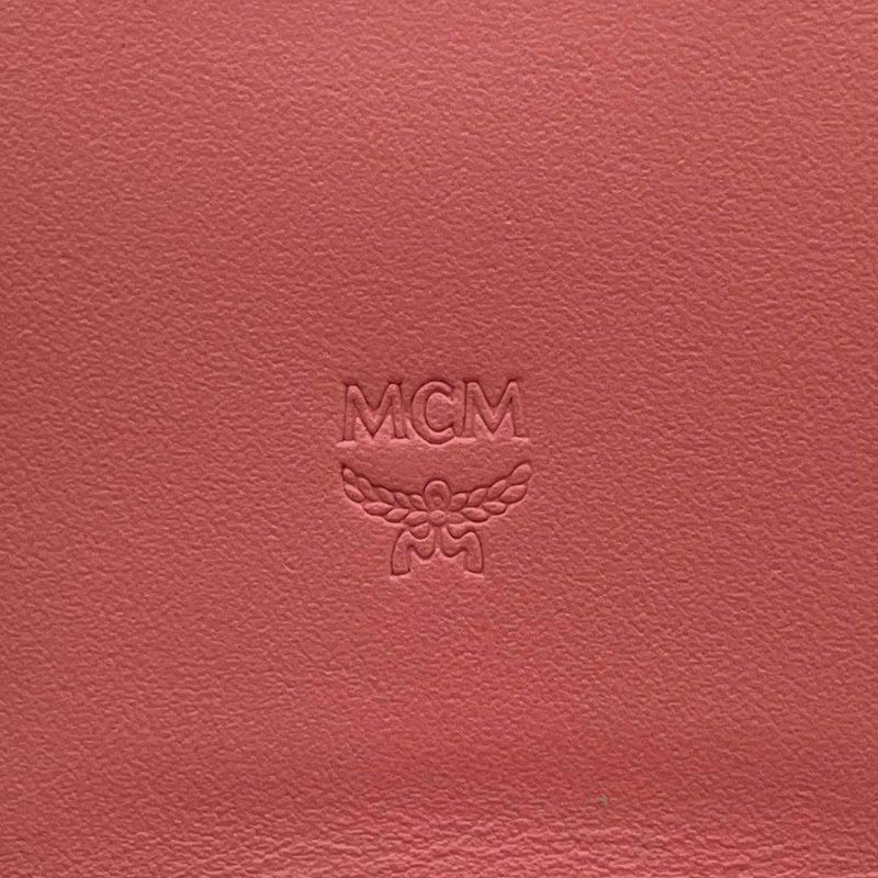 エムシーエム ショルダーウォレット パテント MCM 財布