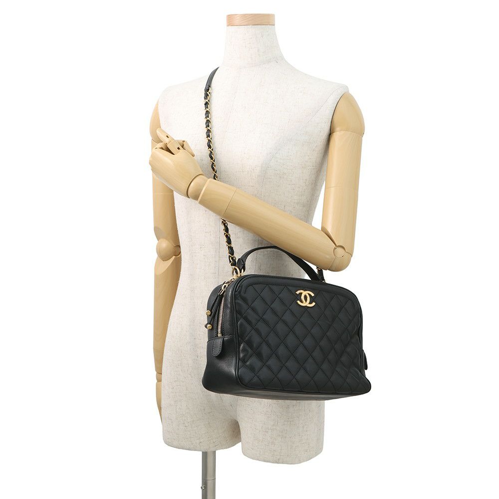 シャネル チェーンショルダーバッグ マトラッセ ココマーク バニティ ラムスキン  CHANEL 黒 2ｗay バッグ