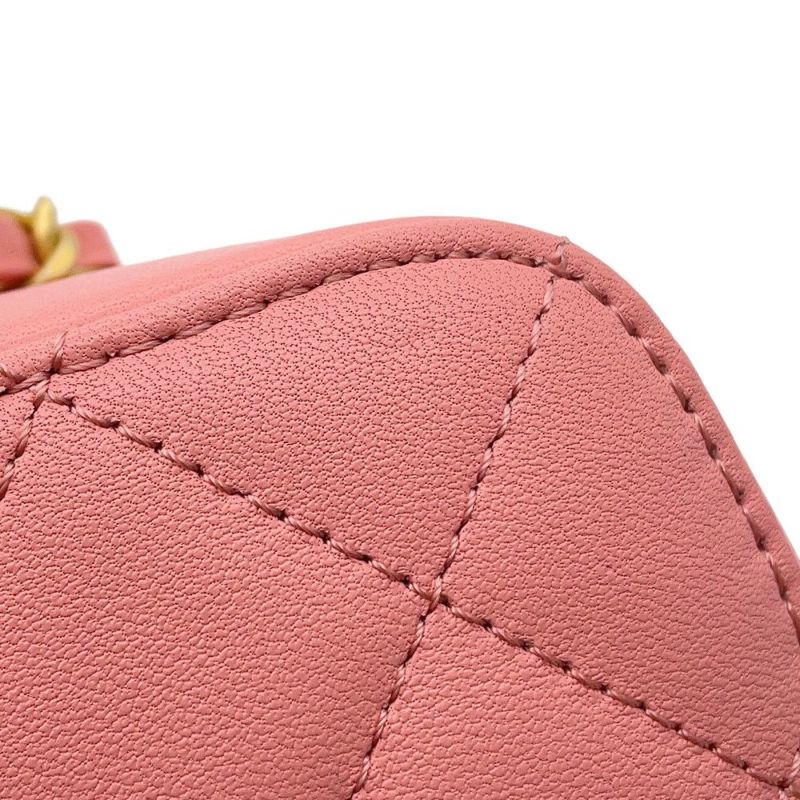 シャネル チェーンショルダーバッグ マトラッセ ココマーク バニティ トップハンドル ラムスキン AS3318 CHANEL バッグ