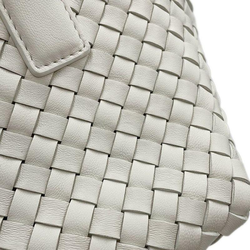 ボッテガヴェネタ ハンドバッグ イントレチャート カバ ミニ 777608 BOTTEGA VENETA 2way 白