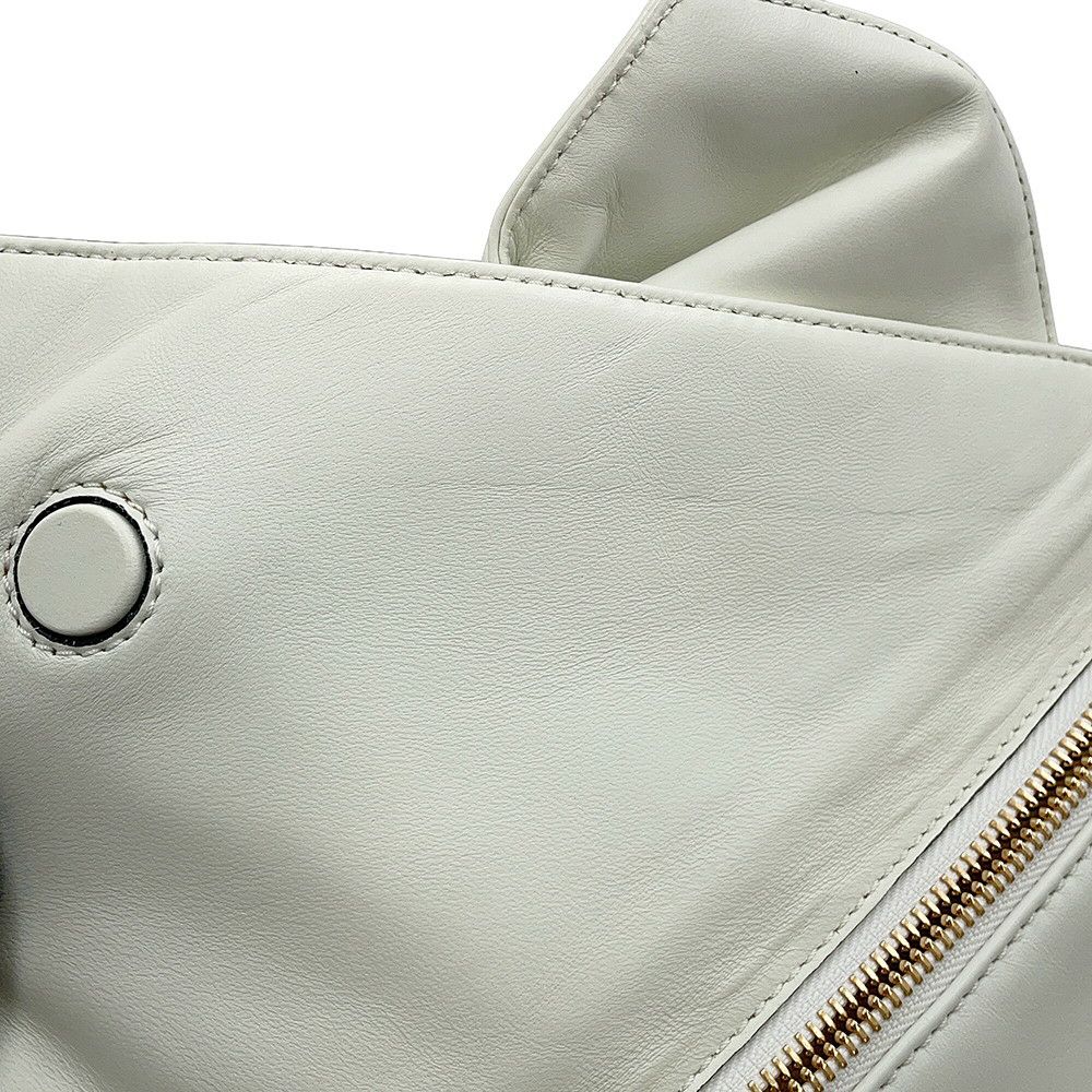 ロエベ クラッチバッグ リボン レザー 332.82.K78 LOEWE 白