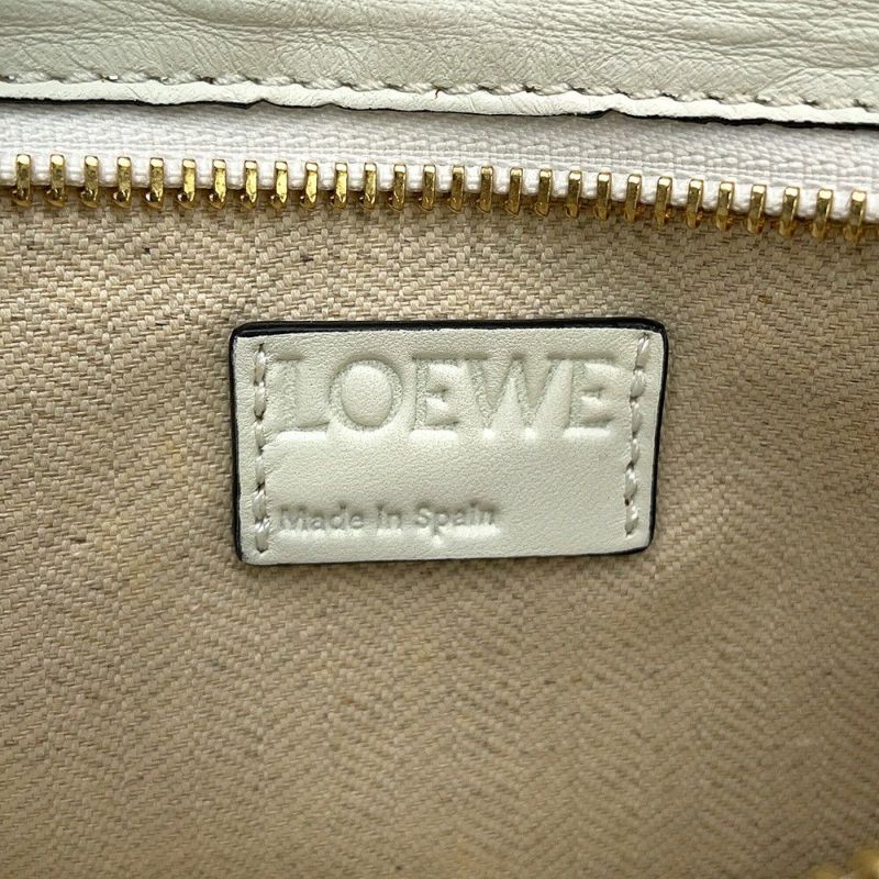 ロエベ クラッチバッグ リボン レザー 332.82.K78 LOEWE 白