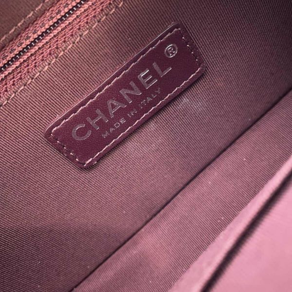 シャネル チェーンショルダーバッグ ボーイシャネル ラムスキン CHANEL バッグ 赤