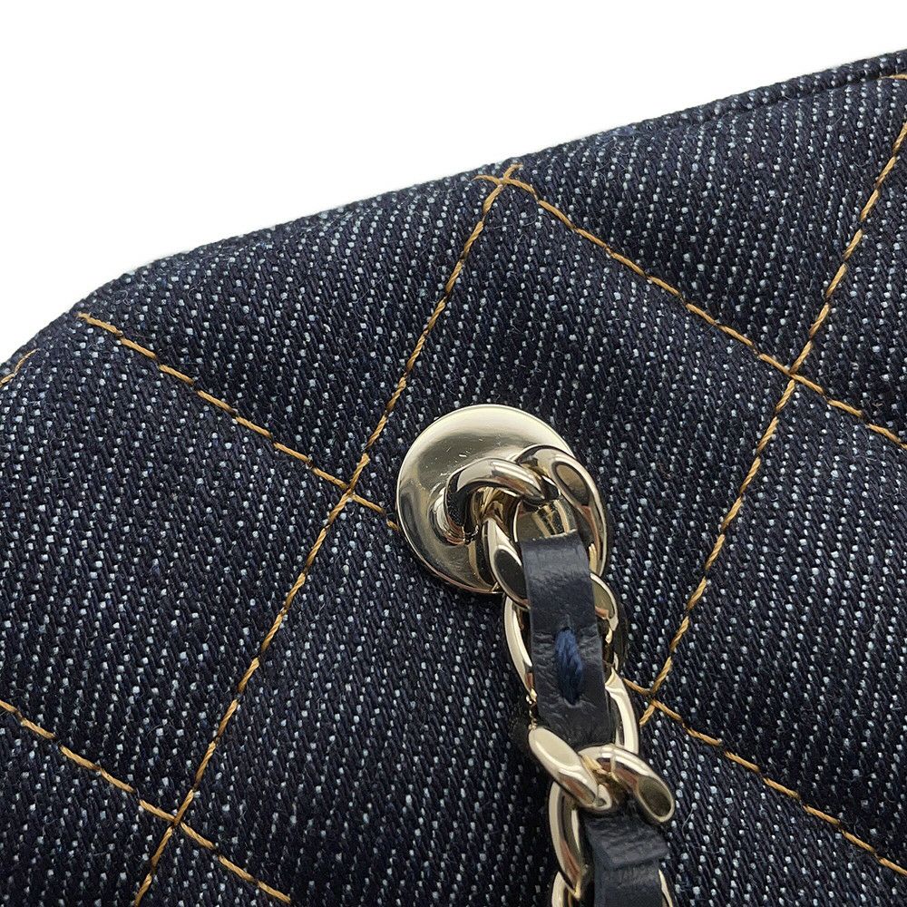 シャネル チェーンクラッチ ココマーク マトラッセ デニム AP5092 CHANEL チェーンショルダー 2026 春夏 プレコレクション