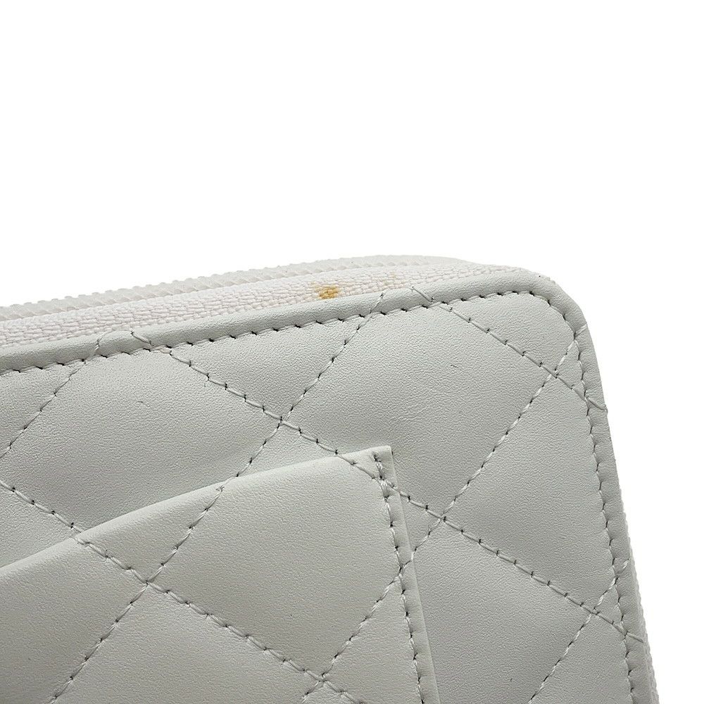 シャネル 長財布 マトラッセ ココマーク カンボンライン ラウンドファスナー カーフスキン A26710 CHANEL 白 黒