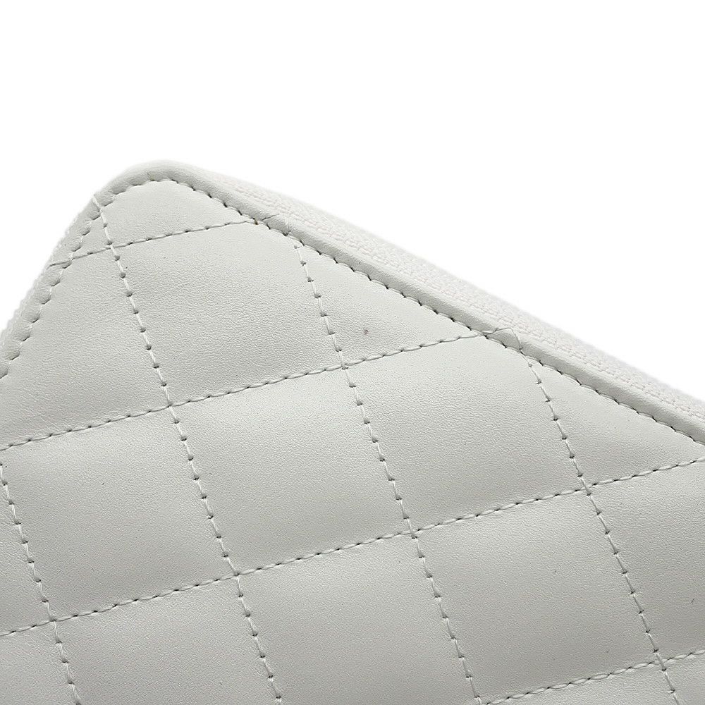 シャネル 長財布 マトラッセ ココマーク カンボンライン ラウンドファスナー カーフスキン A26710 CHANEL 白 黒