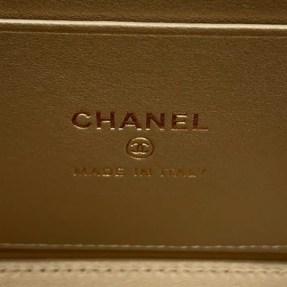 シャネル チェーンショルダーバッグ マトラッセ ココマーク バニティ ラムスキン AP2303 CHANEL 黒