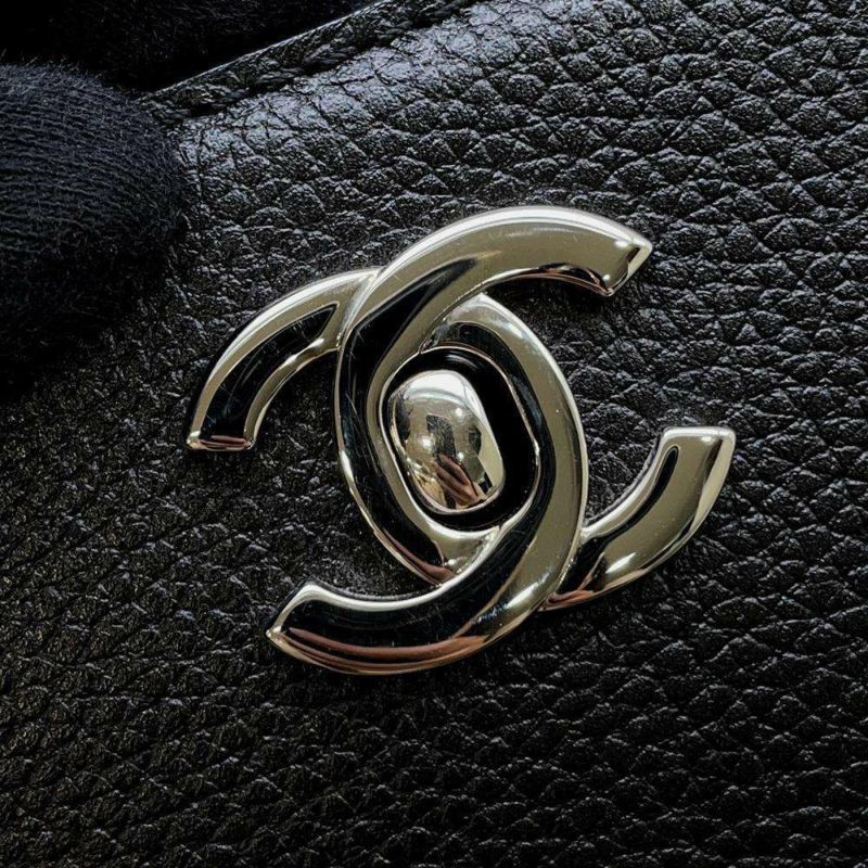 シャネル トートバッグ ネオエグゼクティブ ココマーク キャビアスキン A69930 CHANEL 2wayショルダーバッグ 黒