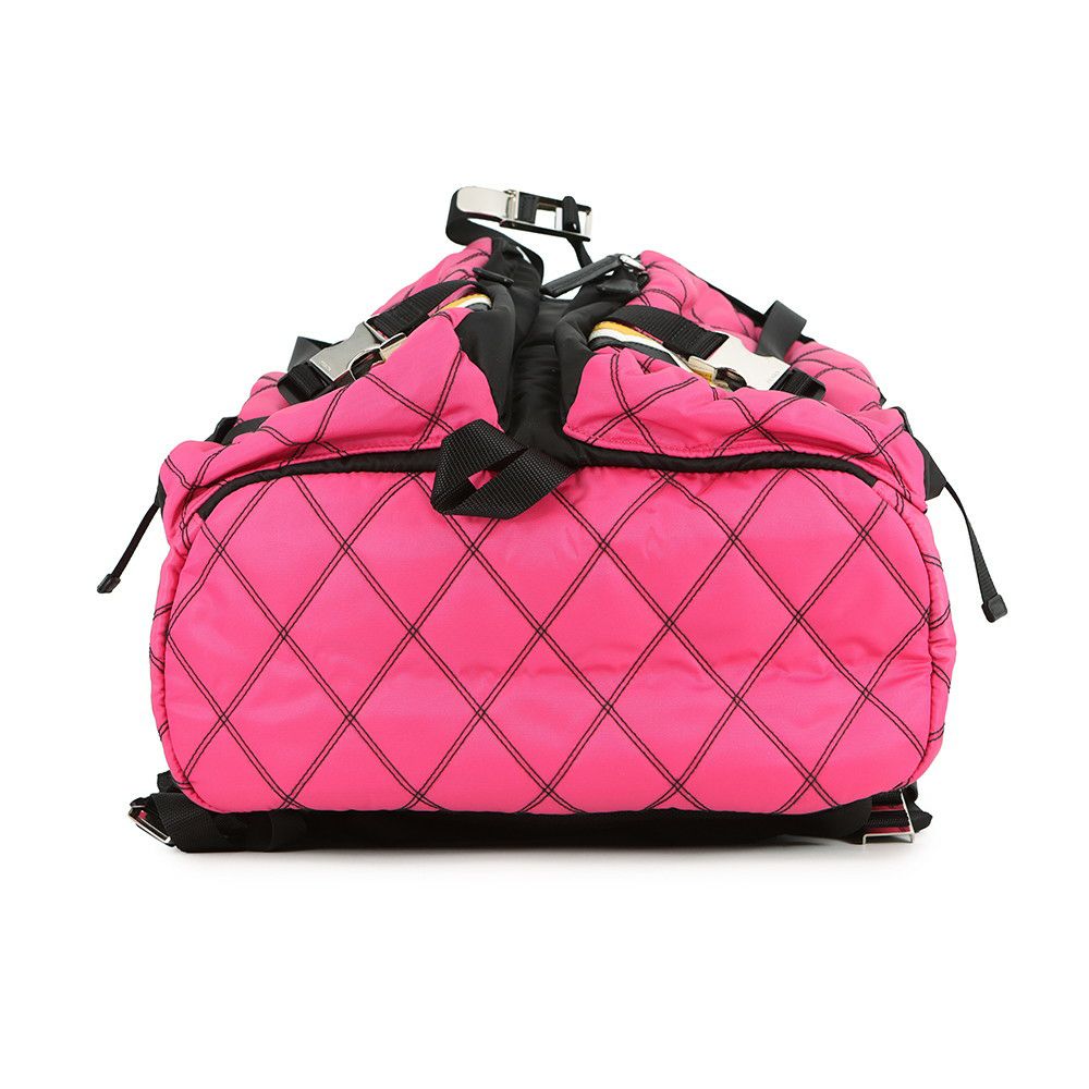 プラダ リュックサック トライアングルロゴ ナイロン PRADA バックパック 黒