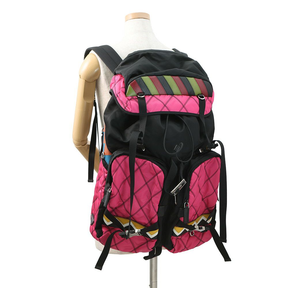 プラダ リュックサック トライアングルロゴ ナイロン PRADA バックパック 黒