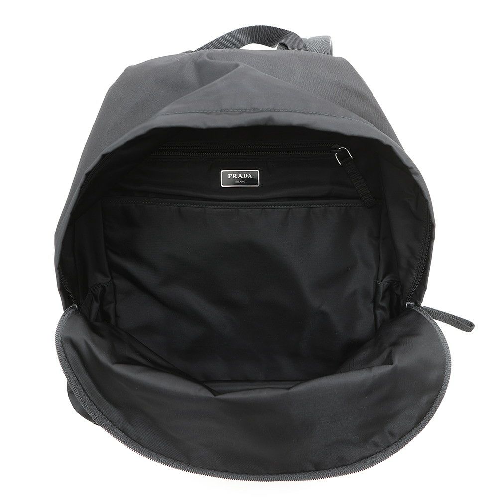 プラダ リュック トライアングルロゴ バックパック ナイロン 2VZ034 PRADA バッグ リュックサック 黒 アウトレット品