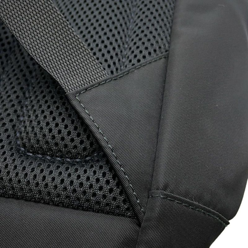 プラダ リュック トライアングルロゴ バックパック ナイロン 2VZ034 PRADA バッグ リュックサック 黒 アウトレット品