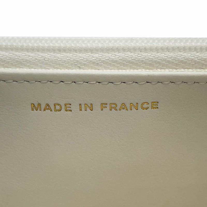 ャネル チェーンウォレット クラシック マトラッセ ココマーク キャビアスキン AP0250 CHANEL 財布 白