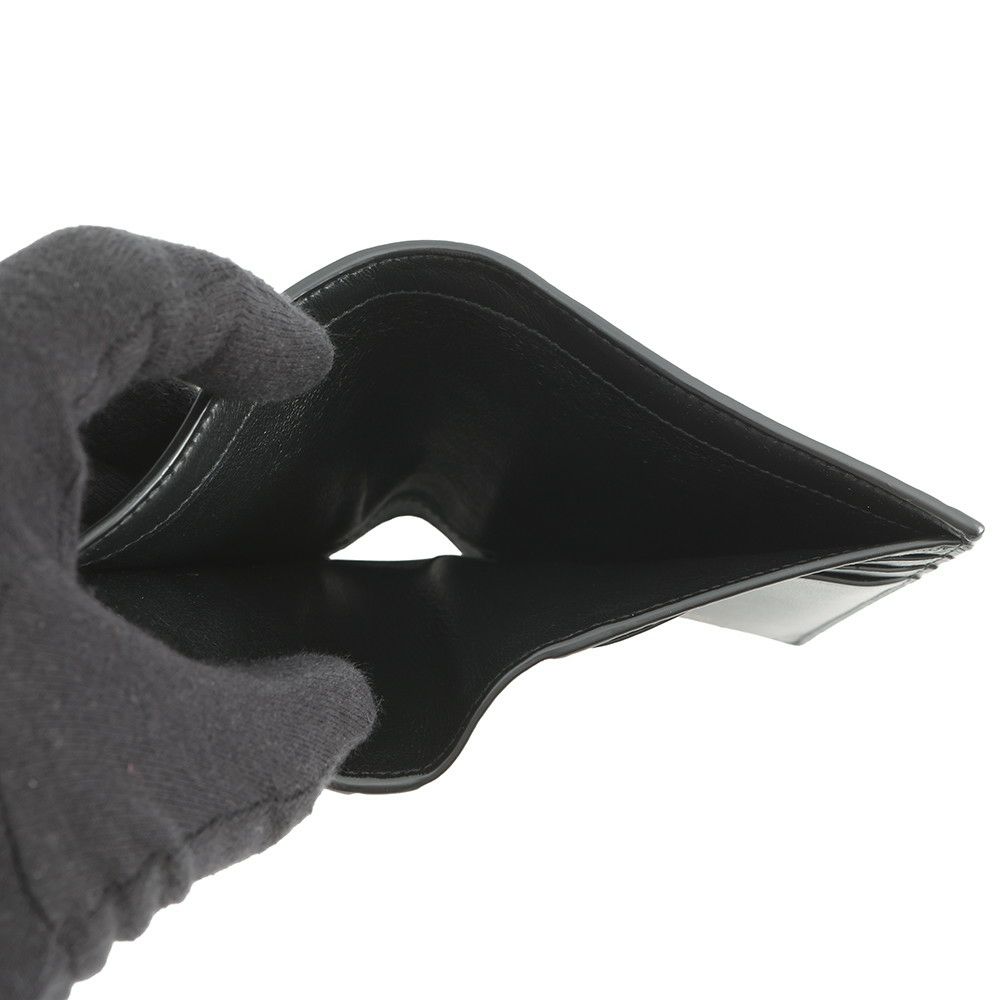 サンローランパリ 財布 タイニーカサンドラクレジットカードウォレット 型押しレザー 847958DZEDW1000 黒