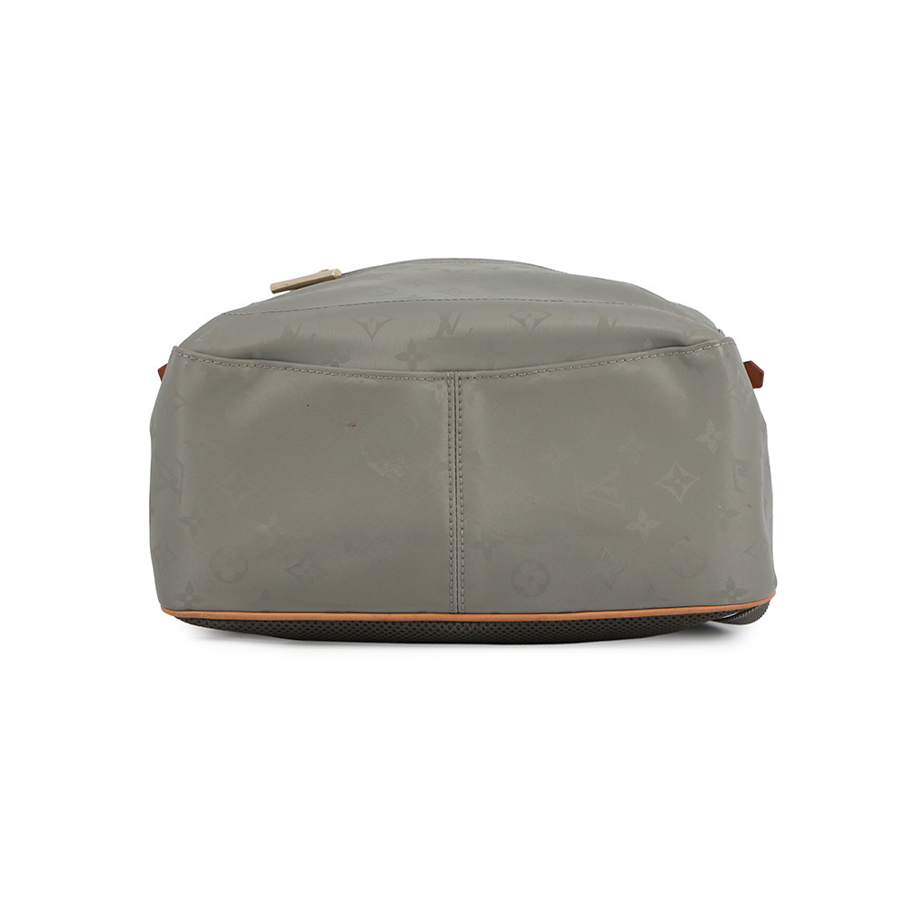 ルイヴィトン リュック モノグラム・チタニウム バックパック PM M43882 LOUIS VUITTON ヴィトン