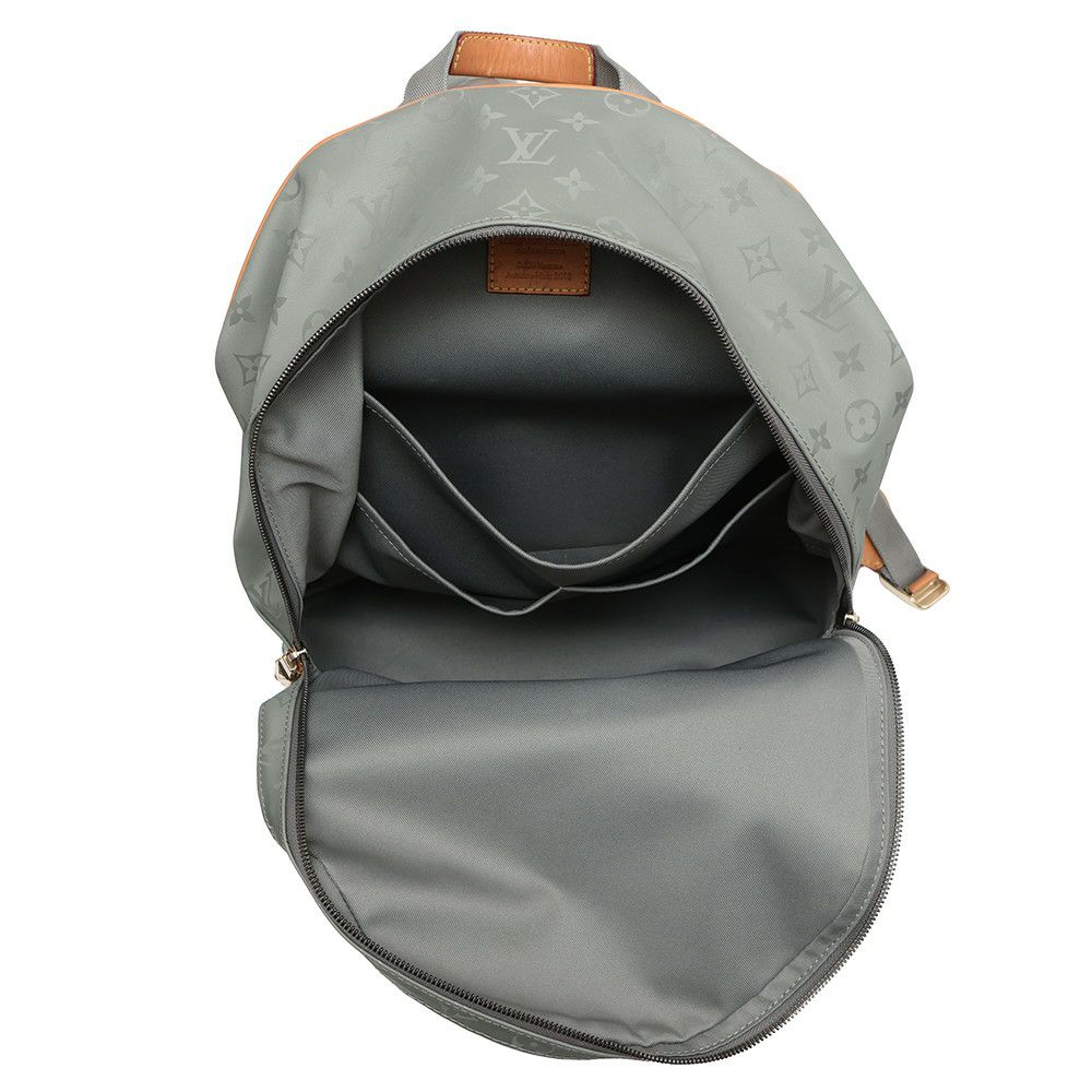 ルイヴィトン リュック モノグラム・チタニウム バックパック PM M43882 LOUIS VUITTON ヴィトン