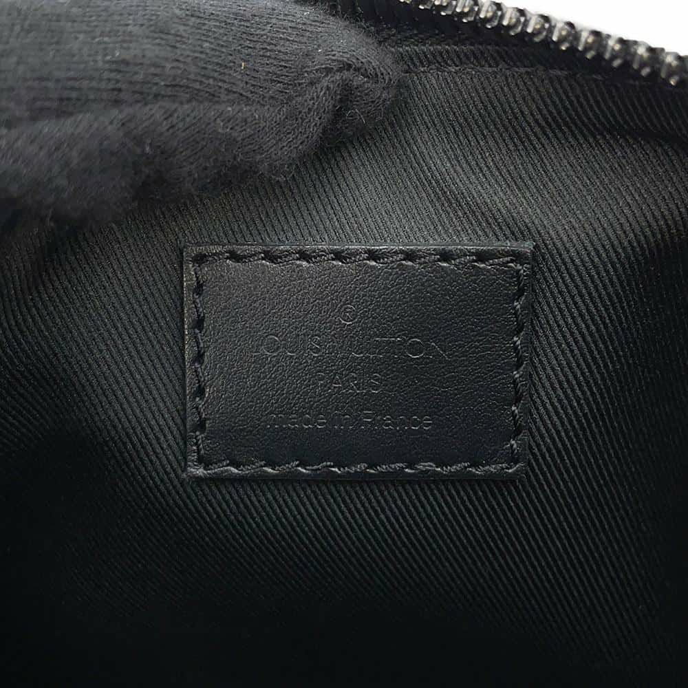 ルイヴィトン ハンドバッグ モノグラム/LVラバー キーポルXS M45788 LOUIS VUITTON 黒 ブラック