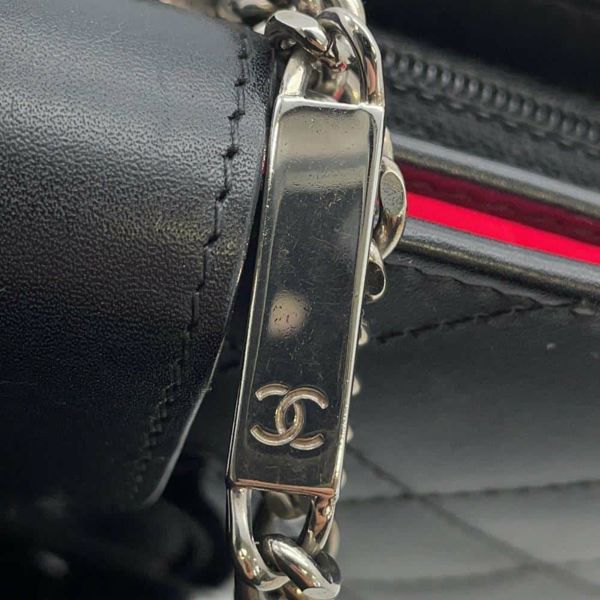 シャネル 二つ折り財布 カンボンライン マトラッセ ココマーク  A50080 CHANEL 財布 黒