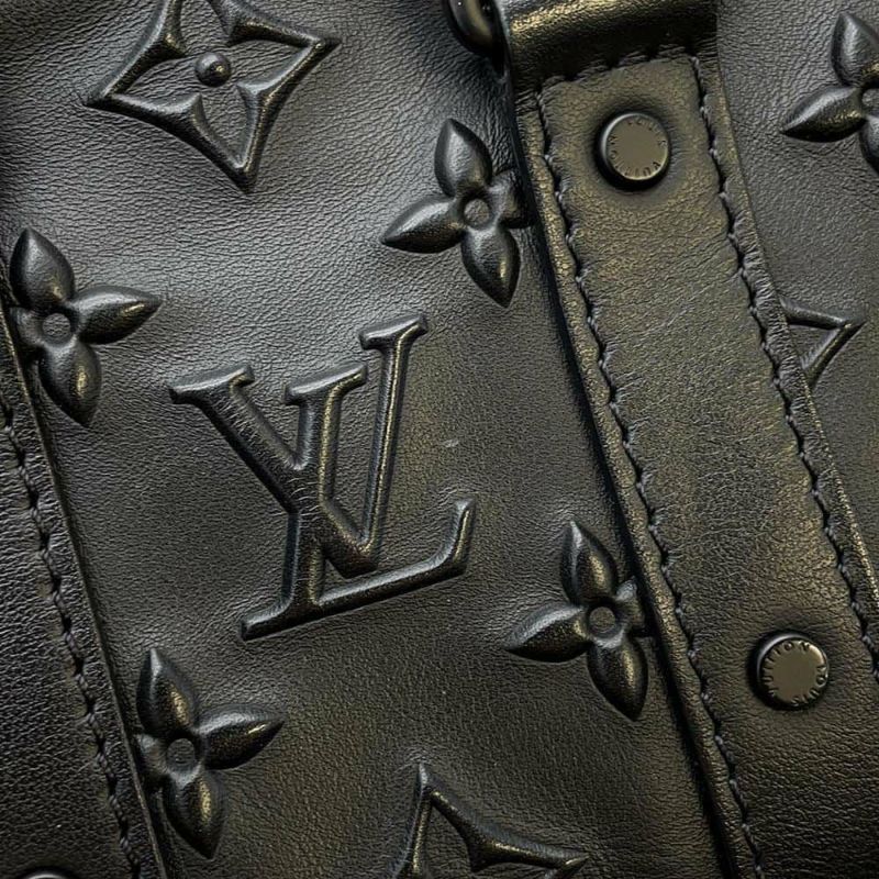 ルイヴィトン ハンドバッグ モノグラム・シール キーポル XS M57960 LOUIS VUITTON 2wayショルダー メンズ 黒