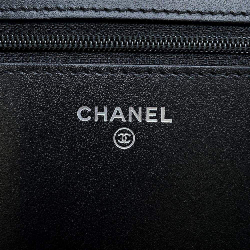 シャネル チェーンウォレット ボーイシャネル マトラッセ ココマーク キャビアスキン AP1117 CHANEL 黒