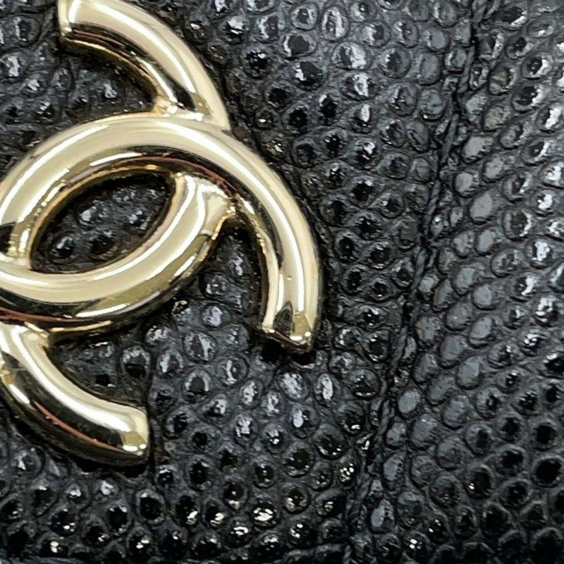 シャネル クラッチバッグ マトラッセ ココマーク キャビアスキン A82545 CHANEL 黒