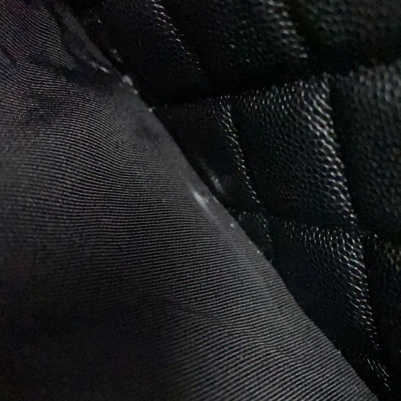 シャネル クラッチバッグ マトラッセ ココマーク キャビアスキン A82545 CHANEL 黒