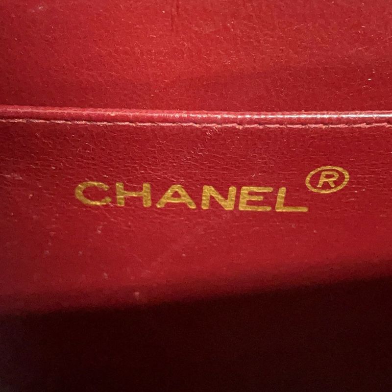 シャネル チェーンショルダーバッグ デカマトラッセ ココマーク シングルフラップ ラムスキン A01094 CHANEL 黒