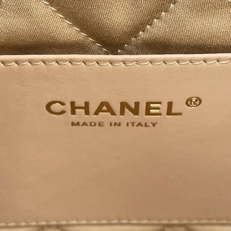 シャネル ハンドバッグ CHANEL 22 ミニ ココマーク メタリックカーフレザー AS3980 CHANEL 2way