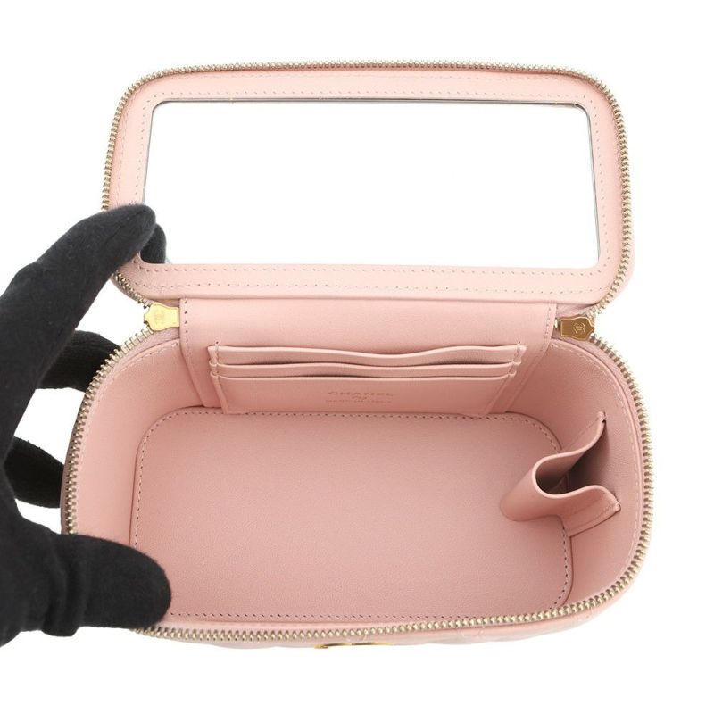 シャネル チェーンショルダーバッグ バニティ ココマーク カメリア マトラッセ ラムスキン AP3301 CHANEL