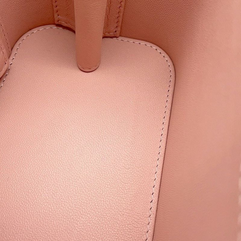 シャネル チェーンショルダーバッグ バニティ ココマーク カメリア マトラッセ ラムスキン AP3301 CHANEL