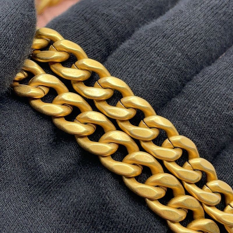 シャネル チェーンショルダーバッグ バニティ ココマーク カメリア マトラッセ ラムスキン AP3301 CHANEL