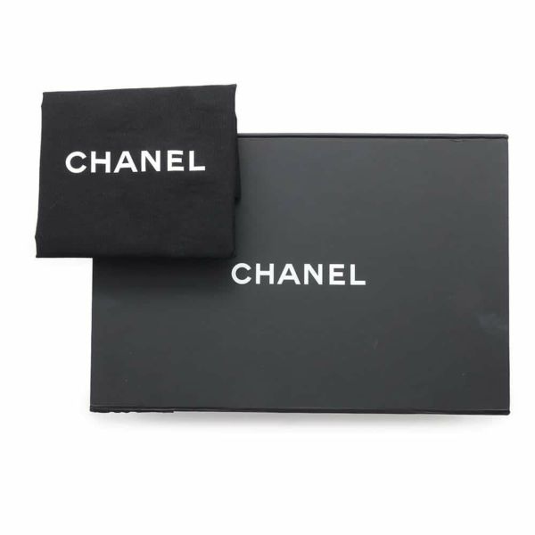 シャネル チェーンショルダーバッグ ココマーク マトラッセ コインモチーフ キャビアスキン AS2528 CHANEL 白