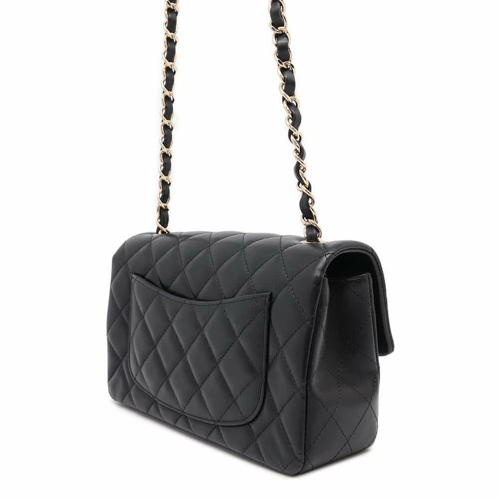 シャネル チェーンショルダーバッグ ココマーク マトラッセ ラムスキン A69900 CHANEL ミニ フラップ 黒