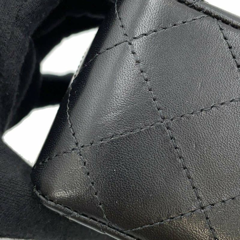 シャネル チェーンショルダーバッグ ココマーク マトラッセ ラムスキン A69900 CHANEL ミニ フラップ 黒