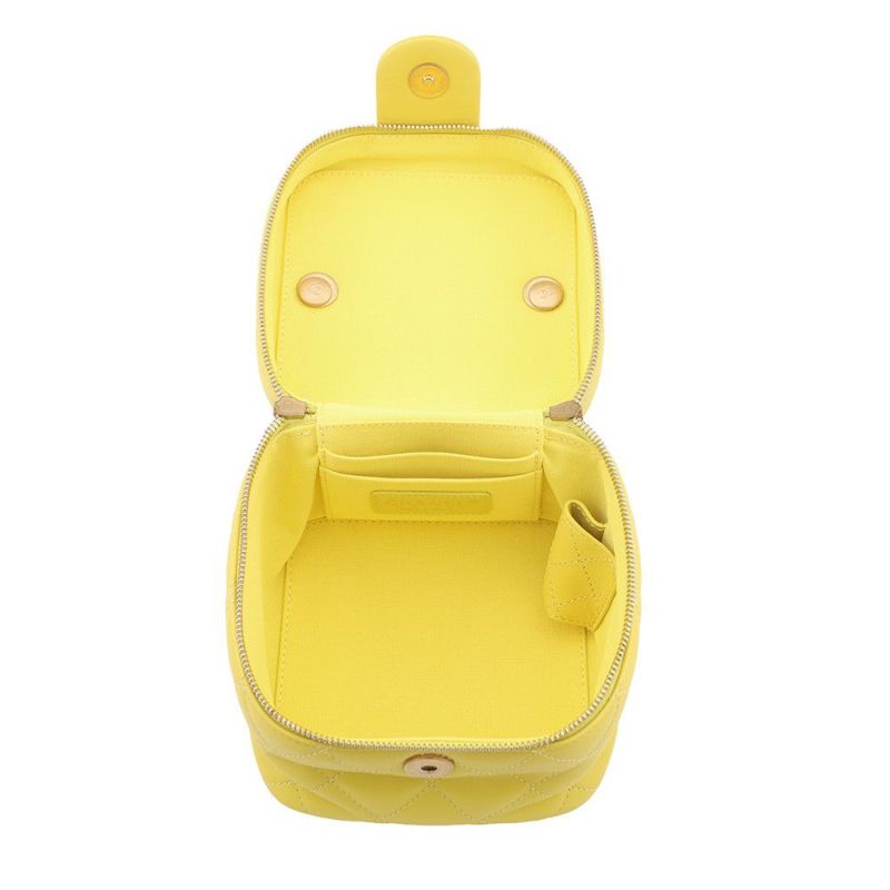 シャネル チェーンショルダーバッグ ココマーク マトラッセ バニティ ラムスキン AS3228 CHANEL