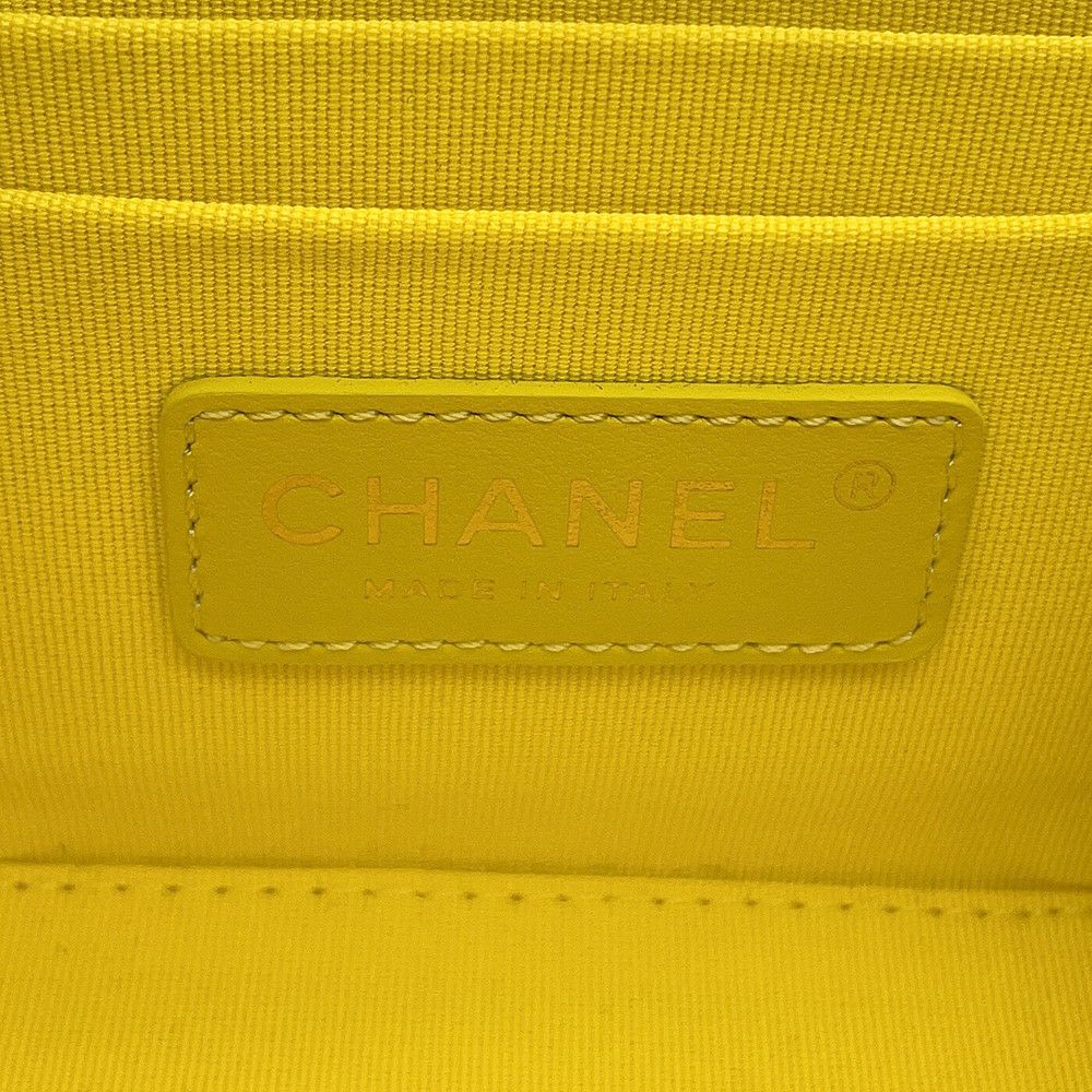 シャネル チェーンショルダーバッグ ココマーク マトラッセ バニティ ラムスキン AS3228 CHANEL