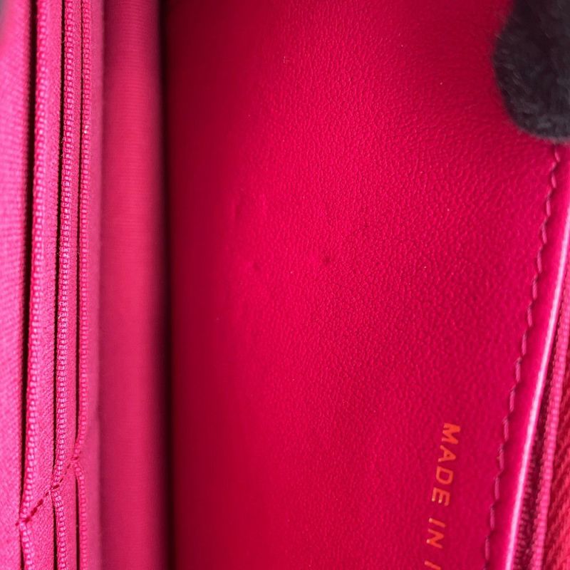 シャネル チェーンウォレット マトラッセ ココマーク ラムスキン AP3405 CHANEL 財布