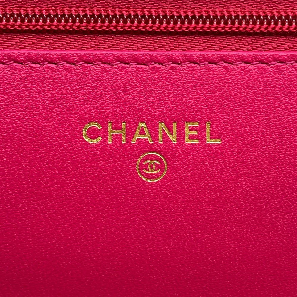 シャネル チェーンウォレット マトラッセ ココマーク ラムスキン AP3405 CHANEL 財布