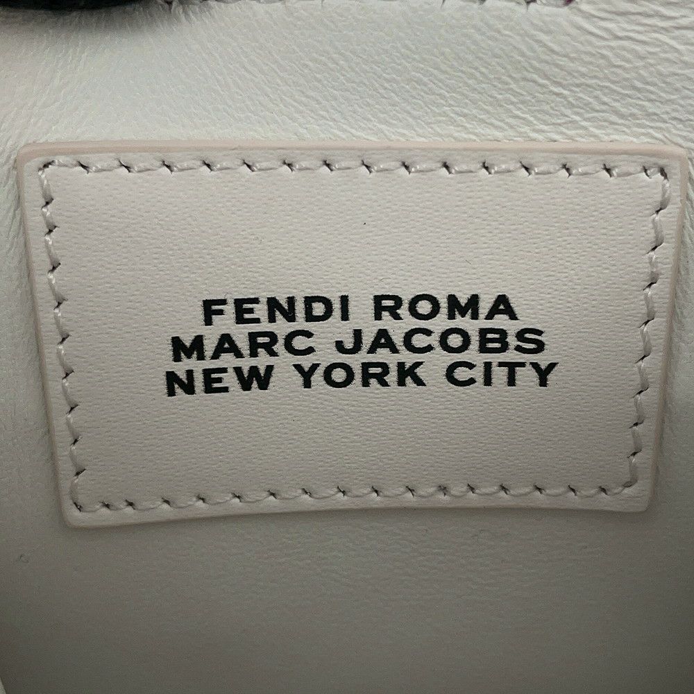 フェンディ ショルダーバッグ マークジェイコブス MINI BUSTINA BUNNY レザー 7SA169 FENDI バッグチャーム ウサギ