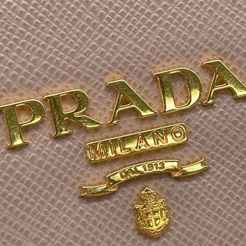 プラダ 4連キーケース サフィアーノ 1PG004 PRADA キーケース キーリング付き