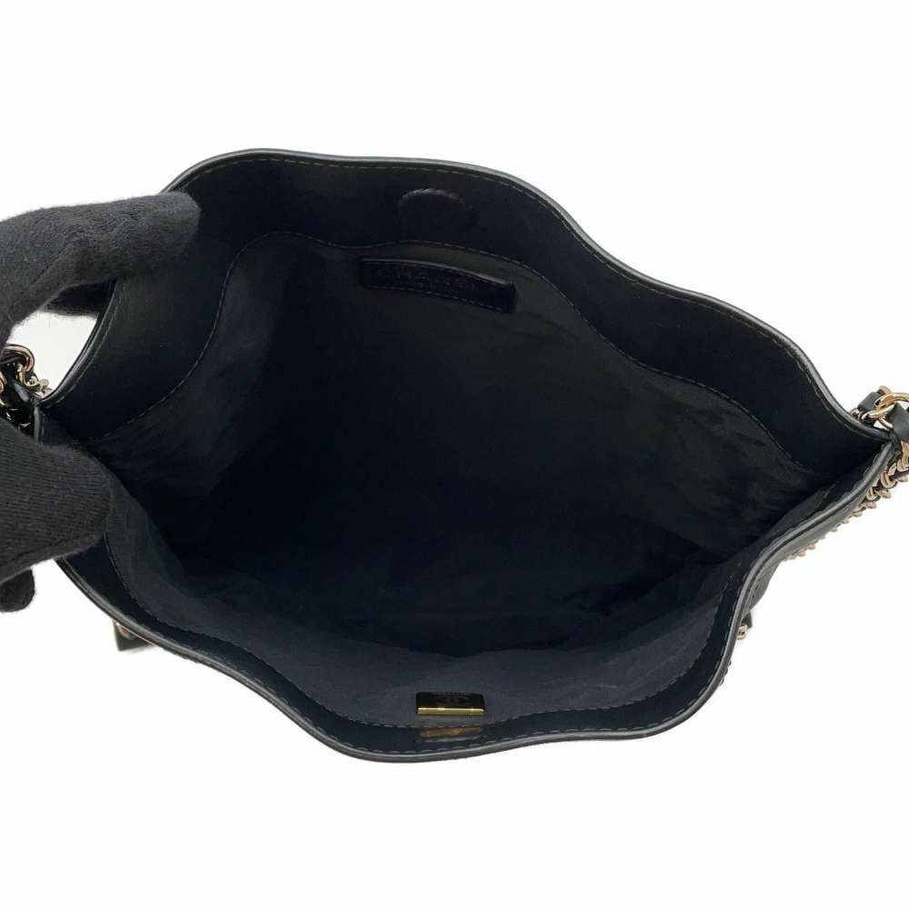 シャネル チェーンショルダーバッグ マトラッセ ココマーク ショッピングバッグ ラムスキン AS2973 黒