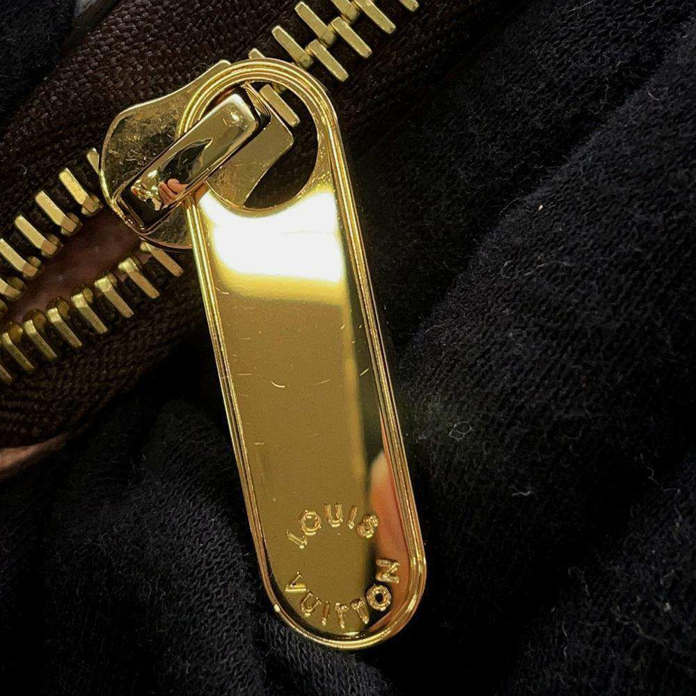 ルイヴィトン 長財布 モノグラム ジッピー・ウォレット M41894 LOUIS VUITTON ラウンドファスナー