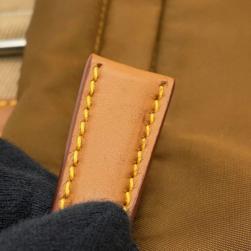 プラダ ショルダーバッグ Re-Nylon xサフィアーノ ナイロン/レザー 2VD066 PRADA 斜め掛け