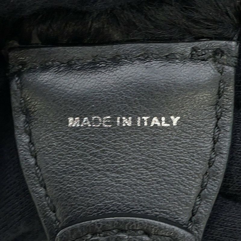 フェンディ ショルダーストラップ ストラップユー ファー 8AV077 FENDI 黒