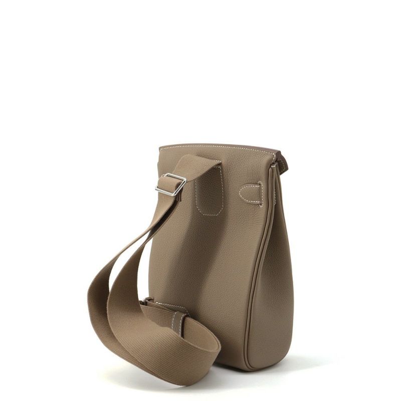 エルメス ボディバッグ ケリー アッカドPM エトゥープ/シルバー金具 トゴ W刻印 メンズ