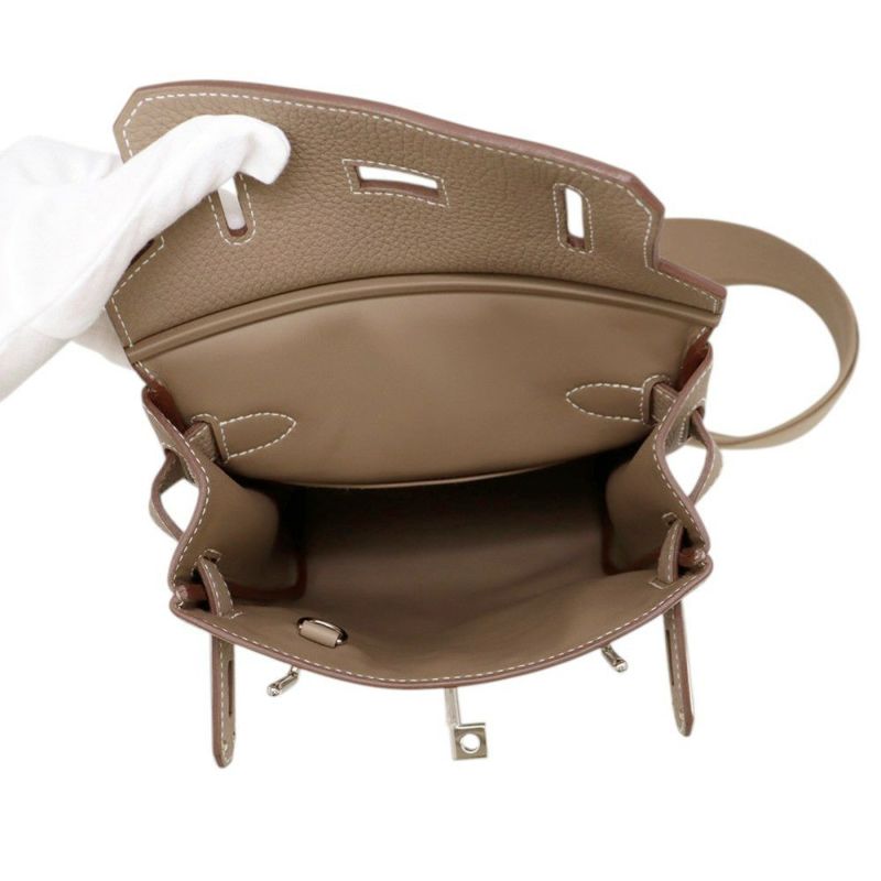 エルメス ボディバッグ ケリー アッカドPM エトゥープ/シルバー金具 トゴ W刻印 メンズ